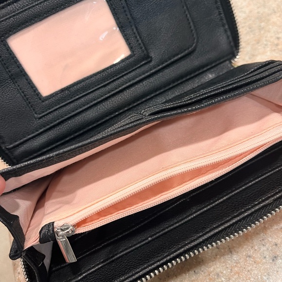 Betsey Johnson Black Pink Peony Floral Zip Around Wristlet Wallet * Discontinued - Picture 11 of 16
